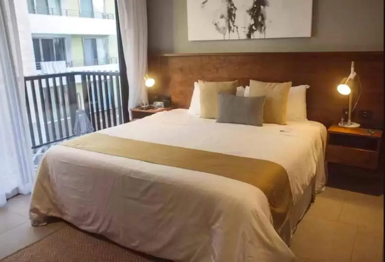 Vakantiehuis It Residence, Top Location, Luxury 2 Bedroom Two Roof Pools Beach Club Included Playa del Carmen Mexico